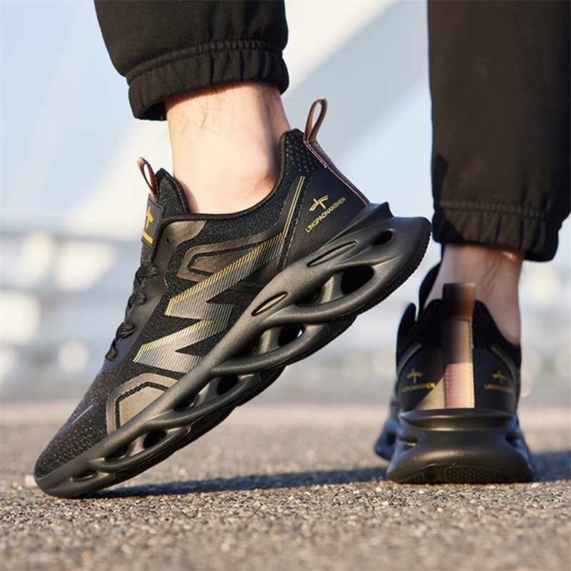 Hot Sale Black Men's Running S - огляд і ціна Sports Equipment Resale