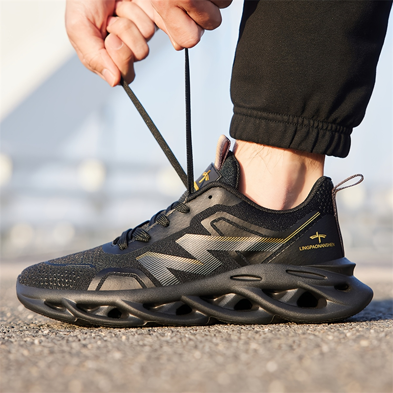 Hot Sale Black Men's Running S - огляд і ціна Sports Equipment Resale