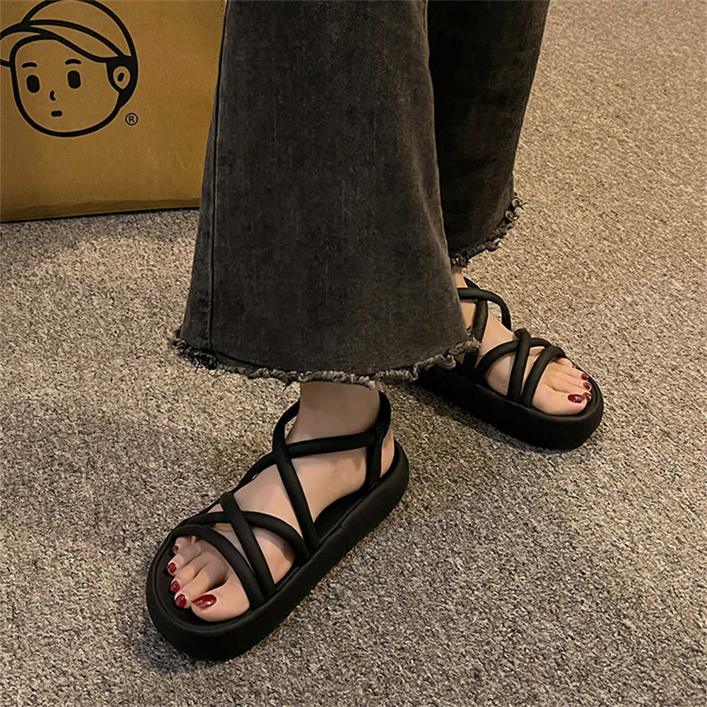 Strappy Beige Women's Shoes Sa - огляд і ціна Sports Equipment Resale